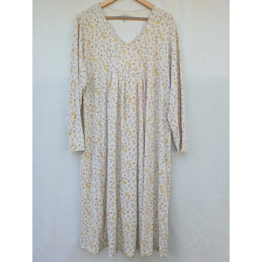 Looney Tunes Tweety Bird Nightgown Womens 2X Cream Floral Coquette Sleepwear